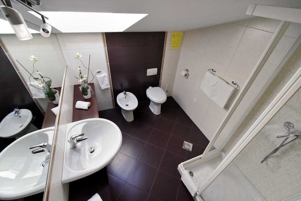 Apartment&Rooms HISA SONCA Kobarid Kamer foto